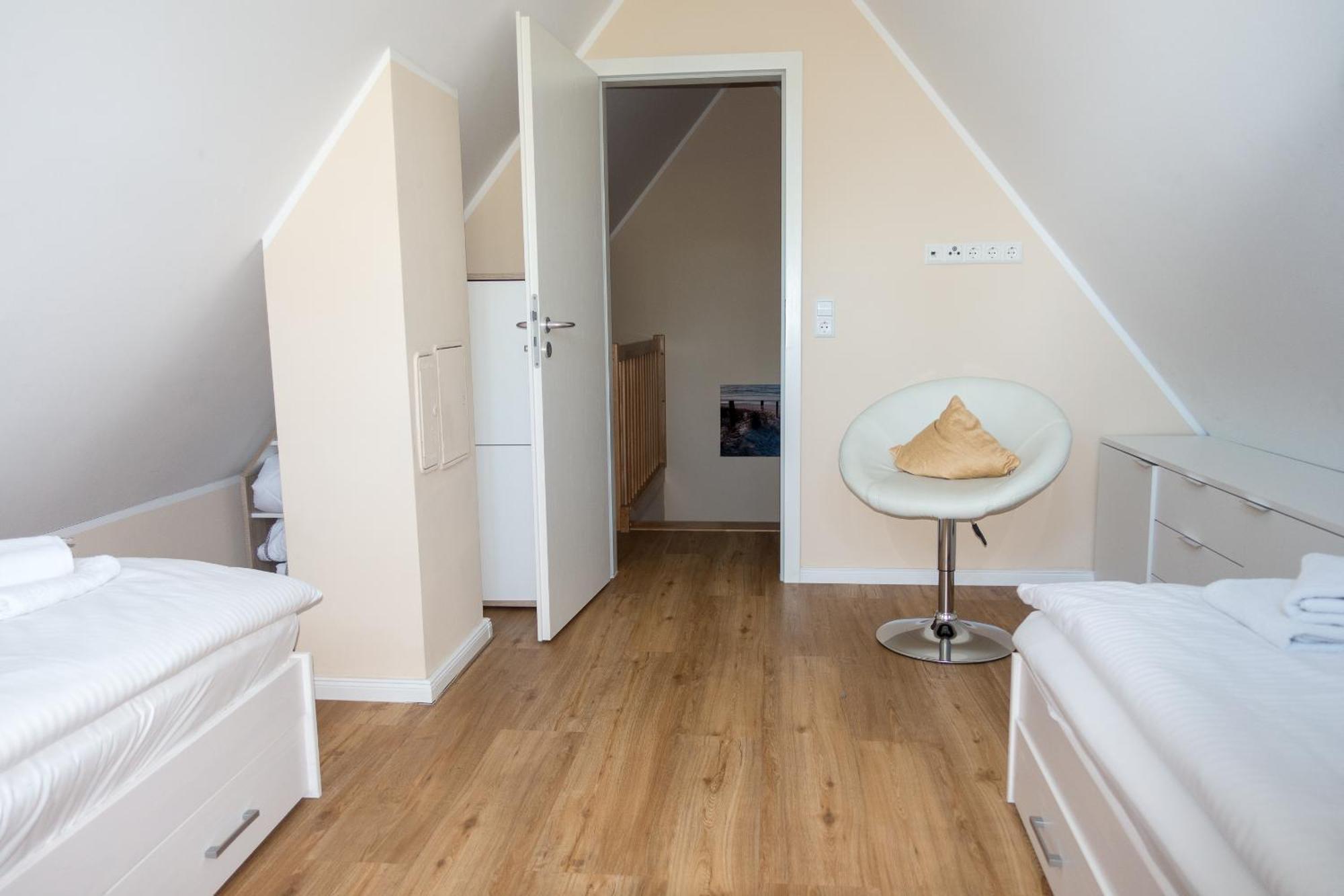 Premiumhaus Bodden Und Mehr-Brise Villa Born Phòng bức ảnh